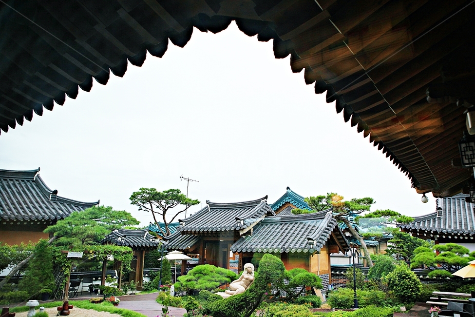 도솔미술관,미술관,한옥,한옥집,집,전통집,기와집