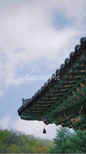 한국적,하늘,건축물,단청,절,korea,temple,sky,한국전통,한국문화,korean traditional,korean culture,건축물,건물외관,exterior,building,structure,architecture,construction