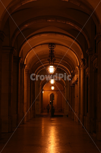 유럽,유럽풍경,유럽거리,고풍,oldvillage,가로등,streetlamp,night,lisbon