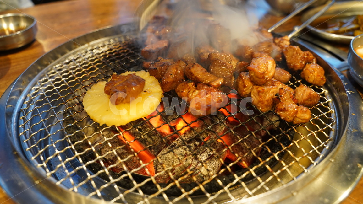 고기,갈비,돼지갈비,숯불구이,숯불갈비,음식,food,rib,spareribs,barbecuedspareribs,음식,식재료,요리,food,cook,meal,dishes,food reserves,육류,고기,meat