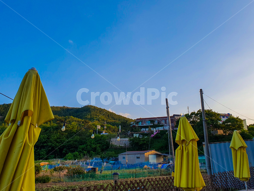 휴가,여름,하늘,힐링,자연,피서,파라솔,holiday,summer,mountain,sky,nature,parasol,계절,season,healing,colorful,휴양지,산,해안가,coast