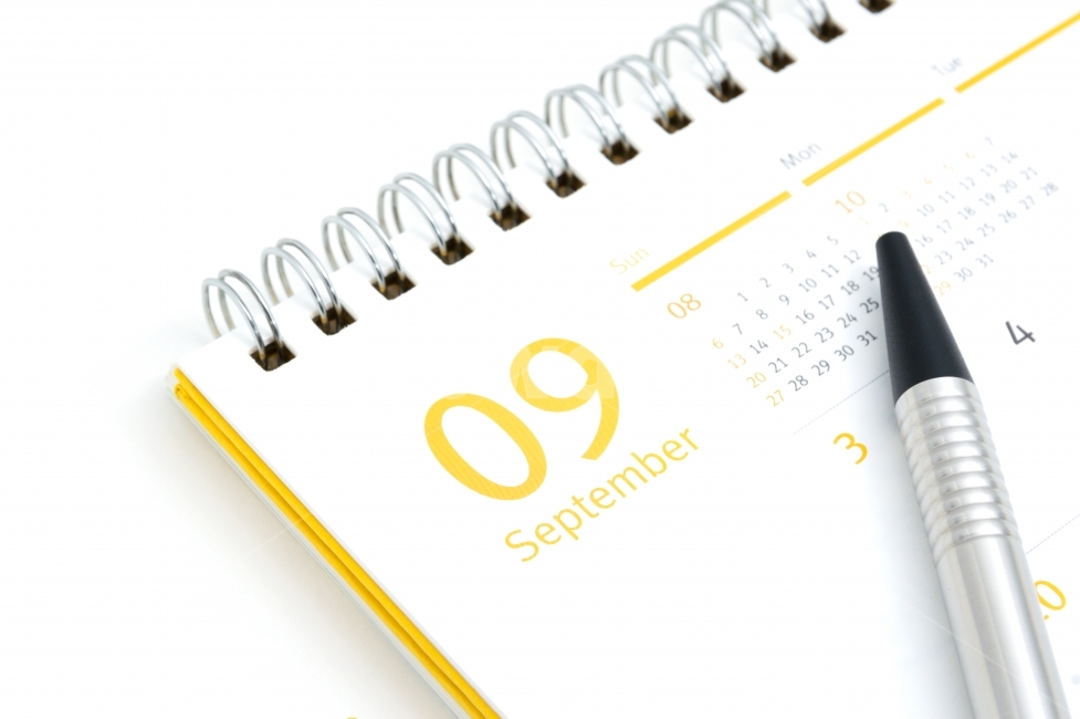9월,탁상달력,달력,캘린더,calendar,펜,일정,계획,생활,비즈니스,2017,2017년,일정표,사업,책상,스프링,배경,이미지,배경이미지,흰배경,흰,월,탁상,업무,스케쥴,체크,오피스,이벤트,비지니스,오브젝트,표시,글자,숫자,안내,직장,공지,테이블,색,출발,시작,사무실,탁상용,플랜,다이어리,누끼,컨셉,콘셉,컨셉트,콘셉트,약속,날짜,메모,시간,종이,공간,여백,하루,기억,휴일,주말,목표,일상,일지,사무공간,페이지,구상,기획,연출사진,볼펜,필기도구,기록,비즈니스,사업,business,service,work,사물,물건,오브젝트,thing,object,matter,연출,컨셉,콘셉,direction,concept,학용품,문구류,사무용품,school supplies,stationery,office supplies