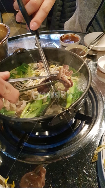 음식,수산물,회,주꾸미,제철