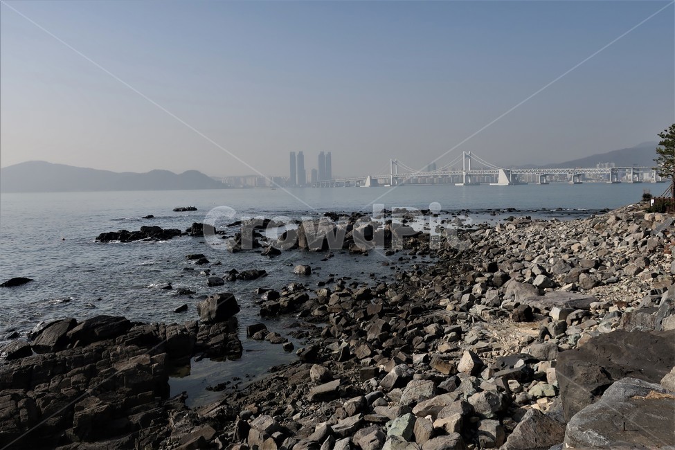 부산,바다,광안리,광안대교,해상,복층,교량,해안,해변,풍경,도시,풍경,city,landscape,한국도시풍경,한국도시경관,korea cityscape,랜드마크,landmark,tourist attraction,한국랜드마크,한국관광지,한국명소,korea landmark,korea tourist attraction,rubble,파편
