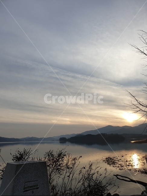 nature,outdoors,옥외,석양,강,river,하늘,sky,water,물,자연