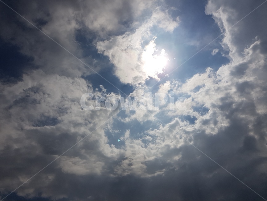 하늘,여름,구름,쨍한하늘,바탕화면,폰배경,자연,풍경,nature,landscape,outdoors,옥외,weather,날씨,flare,플레어,light,빛