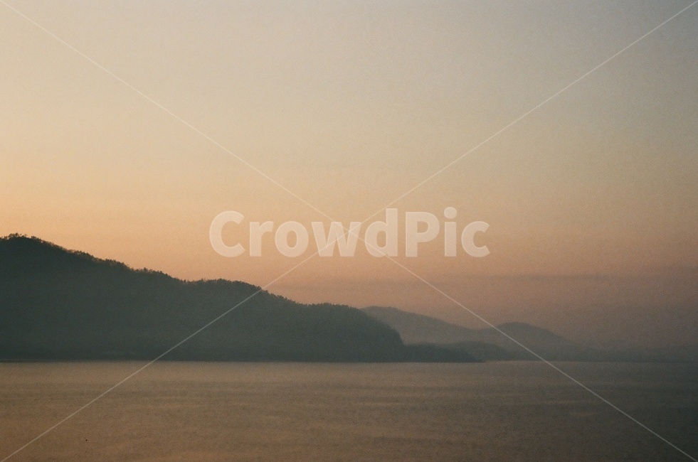 land,nature,자연,옥외,water,물,해안선,ocean,sea,바다,연안,island,섬,필름,감성,일출