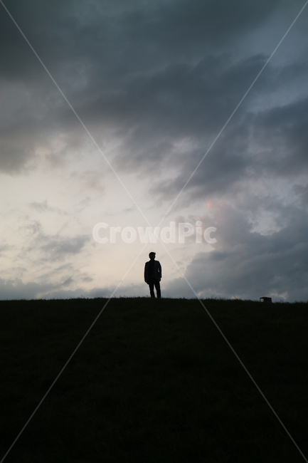 실루엣,혼자,홀로,해질녘,인간,사람,silhouette,person,weather,날씨,인물실루엣,사람실루엣,character silhouette,human silhouette
