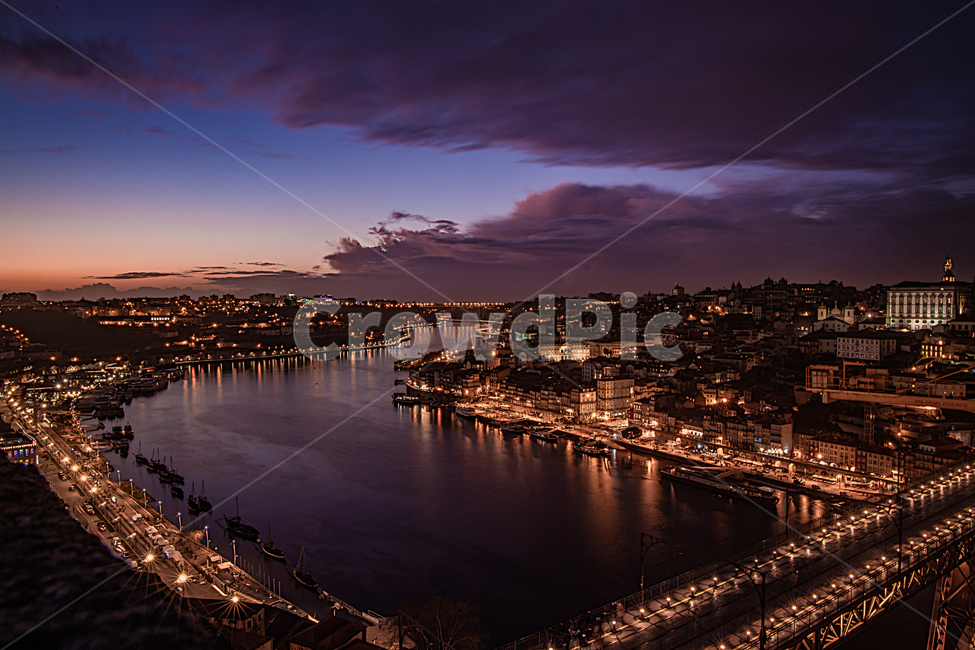 night view,portugal,clouds,nightview,scenery,Portugal,porto,cloud,Don Luis Bridge,nightscape,sky,night,nightsky,domluisbridge,douro,outdoors,Porto,light,oporto,sunset,Porto night view,Douro River,river,bridge,landscape