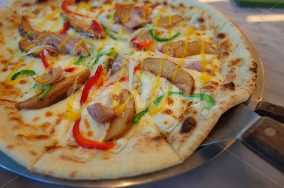 피자,포테이토피자,감자,포테이토,음식,먹짤,먹방,치즈,이태리,양식,food,pizza,potato,potatopizza,cheese,italy,yummy,음식,식재료,요리,food,cook,meal,dishes,food reserves,빵,bread,양식,서양음식,서양요리,western food,western dishes,western meal,western cook