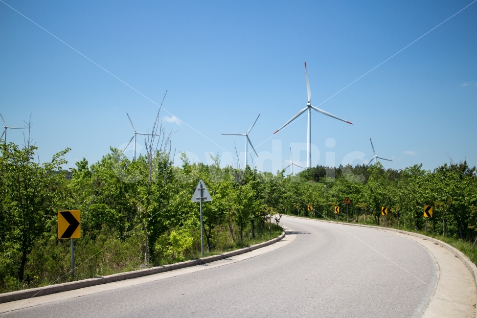 풍경,풍차,길,landscape,road,산업,industry,industrial,에너지산업,energy industry,machine,기계,도로,asphalt,아스팔트