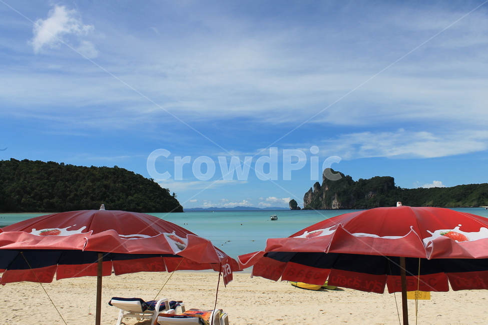 바다,파라솔,푸른바다,파란바다,푸른하늘,하늘,sea,blue,bluesea,bluesky,parasol,summer,vacation,holiday,휴가,여름,여름,계절,summer,season,해변,바다,beach,sea