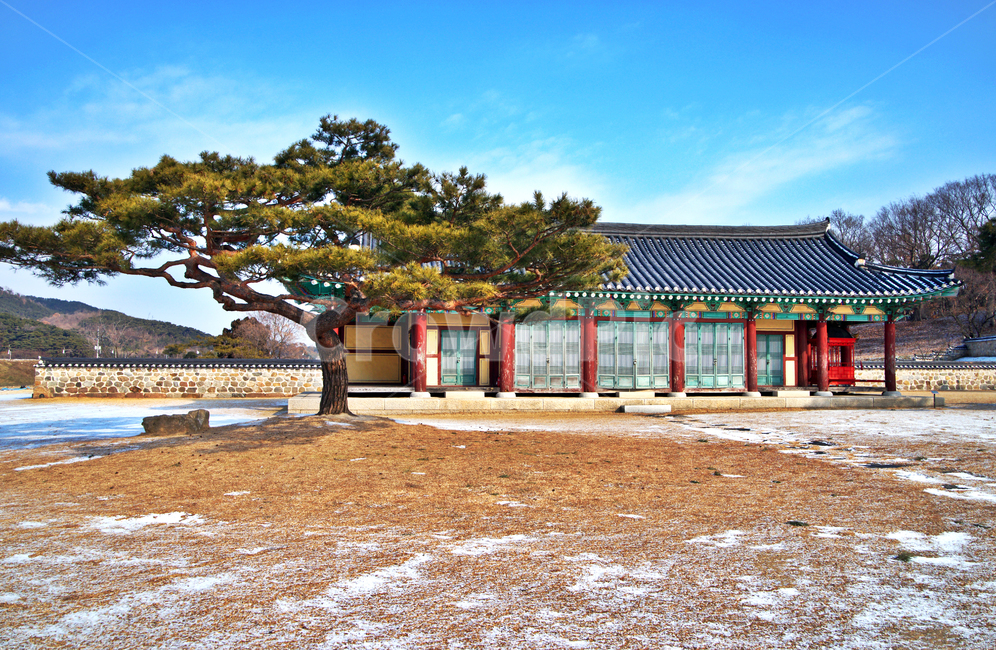 해미읍성,객사,숙박시설,조선시대,서산,병영,겨울,계절,winter,season,한국전통,한국문화,korean traditional,korean culture,건축물,건물외관,exterior,building,structure,architecture,construction