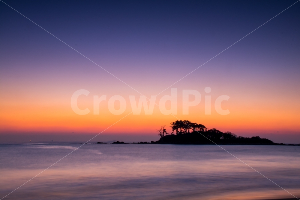 자연,풍경,일출,여명,울산,강양항,명선도,하늘,구름,바다,naure,landscape,sunrise,sea,ulsan,자연,풍경,nature,landscape,실루엣,그림자,silhouette,shadow,색깔,색상,색채,색감,color sense,color sensitivity,feeling of color,outdoors,옥외,dusk,황혼,dawn,새벽,red sky,붉은 하늘,sky,sunset,일몰