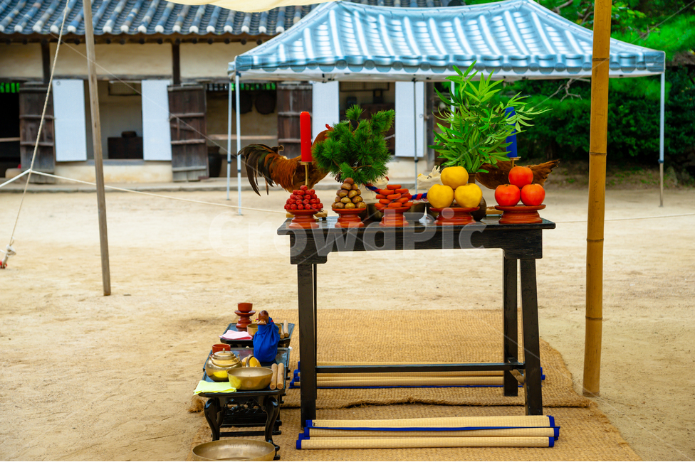 전통,결혼식,상차림,용인,민속촌,한국전통,한국문화,korean traditional,korean culture,음식,식재료,요리,food,cook,meal,dishes,food reserves,건축물,건물외관,exterior,building,structure,architecture,construction