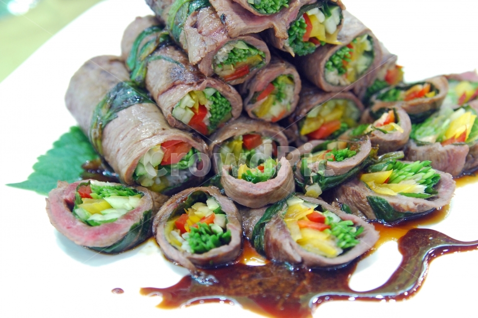 소고기쌈말이,고기,소고기,요리,음식,쌈말이,육류,야채,소스,파프리카,오이,음식,식재료,요리,food,cook,meal,dishes,food reserves,육류,고기,meat,한식,한국음식,한국요리,korean food,korean dishes,korean meal,korean cook