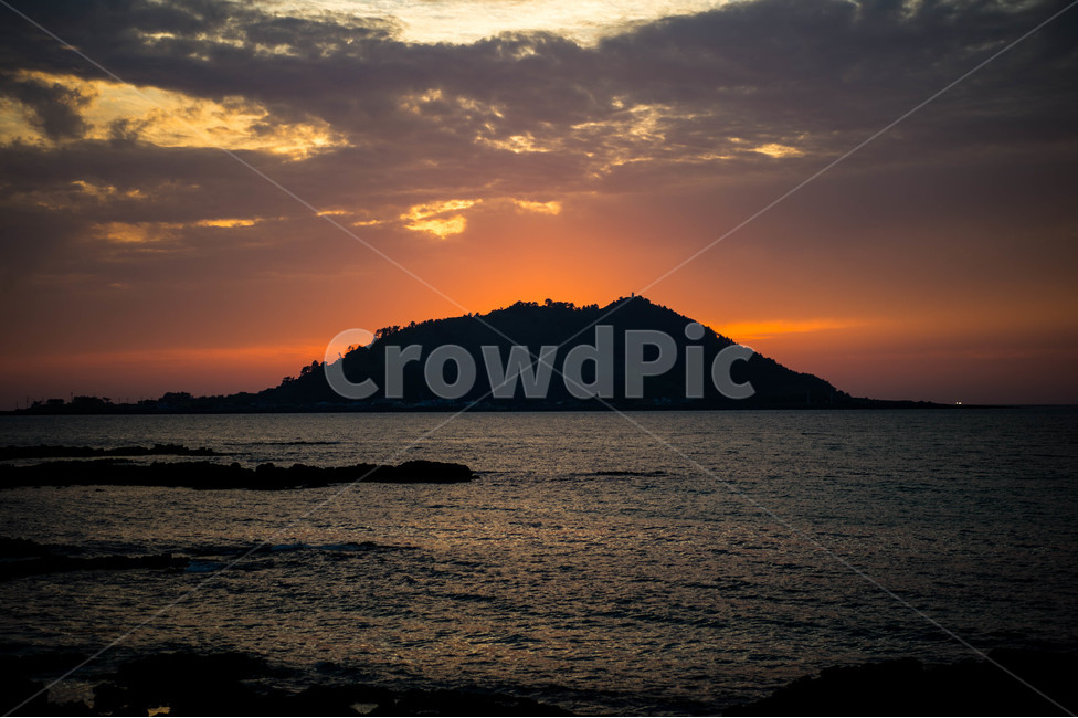 일몰,비양도,비양도일몰,풍경,노을,제주서쪽,제주도일몰,제주일몰,자연,풍경,nature,landscape,한국자연풍경,한국자연경관,korea nature landscape,제주도,jeju,jeju island,outdoors,옥외,land,땅,red sky,붉은 하늘,dusk,황혼,sky,하늘,sunset,dawn,새벽