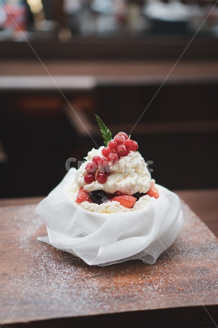 디저트,카페,cake,dessert,cafe,coffeeshop,테이블,wood,빈티지,음식,식재료,요리,food,cook,meal,dishes,food reserves,디저트,간식,후식,dessert,snack
