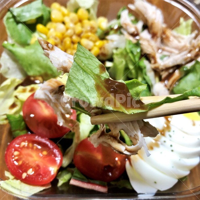 샐러드,야채,음식,토마토,옥수수,젓가락,상추,로컬푸드,건강식,식물성,건강,맛,healthy,신선,이파리,채식주의,오가닉,영양,끼니