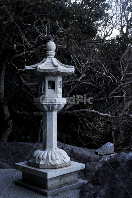 풍경,감성,여행,스냅,바다,일출,새벽,절,빛,석등,돌,바위,산책,등산,사진,대학생,한국전통,한국문화,korean traditional,korean culture,조각상,동상,석상,조형물,statue,bronze statue,stone statue,종교,신앙,religion,belief,faith
