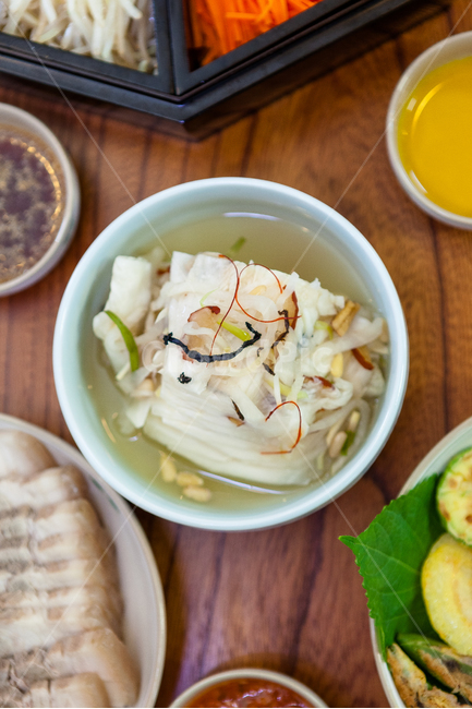 물김치,한국전통,김치,한식,건강한,야채,다이어트,맛있는,전통적인,요리,음식,식재료,요리,food,cook,meal,dishes,food reserves,한식,한국음식,한국요리,korean food,korean dishes,korean meal,korean cook