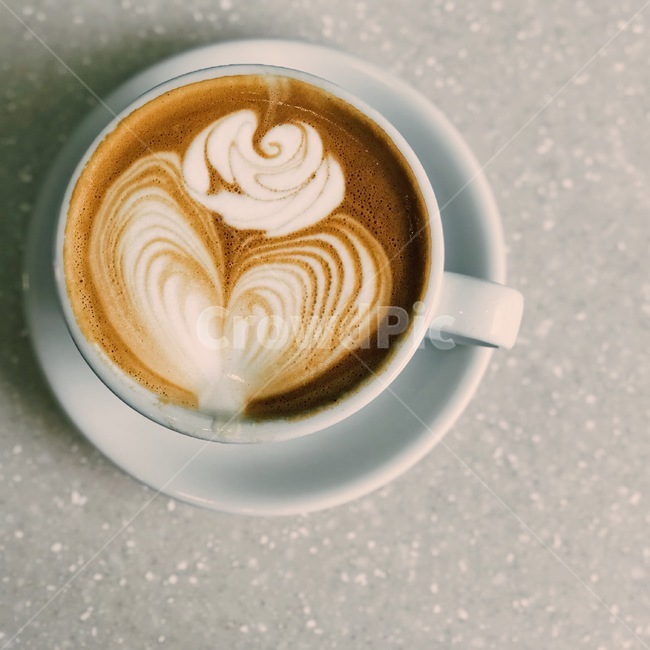 카페,커피,카페라떼,라떼아트,커피아트,모닝커피,감성사진,커피한잔,라떼,커피,카페,coffee,cafe,감성,sensible,feeling