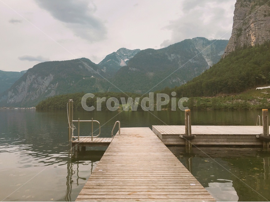 호수,산,다리,길,lake,mountain,bridge,쓸쓸함,고독,외로움,우울함,lonely,자연,풍경,nature,landscape,해외,외국,세계,foreign,oversea,world,세계자연풍경,해외자연풍경,외국자연풍경,world nature landscape,water,물,waterfront,워터 프론트,port,포트,pier,교각