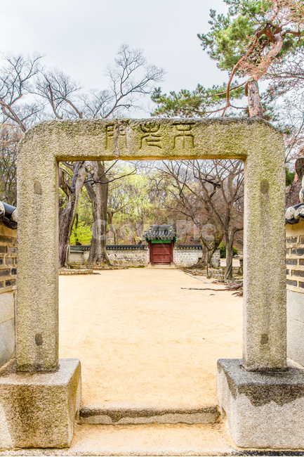 비원,고궁,불로문,조형물,문화유산,문화재,한국전통,한국문화,korean traditional,korean culture,랜드마크,landmark,tourist attraction,한국랜드마크,한국관광지,한국명소,korea landmark,korea tourist attraction,건축물,건물외관,exterior,building,structure,architecture,construction