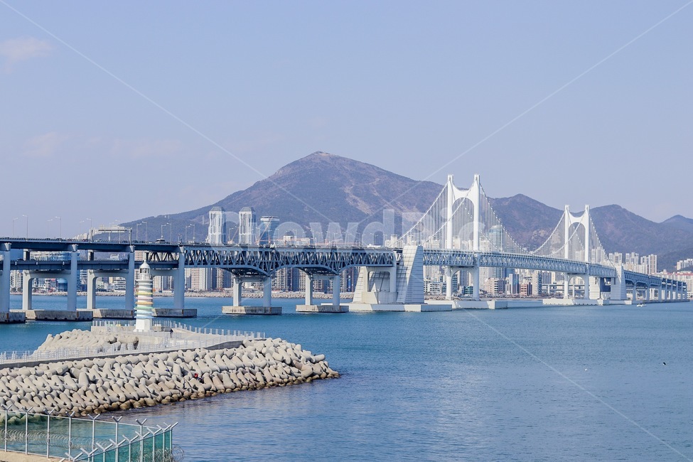 부산,광안리,해운대,광안대교,등대,바다,도시,풍경,city,landscape,한국도시풍경,한국도시경관,korea cityscape