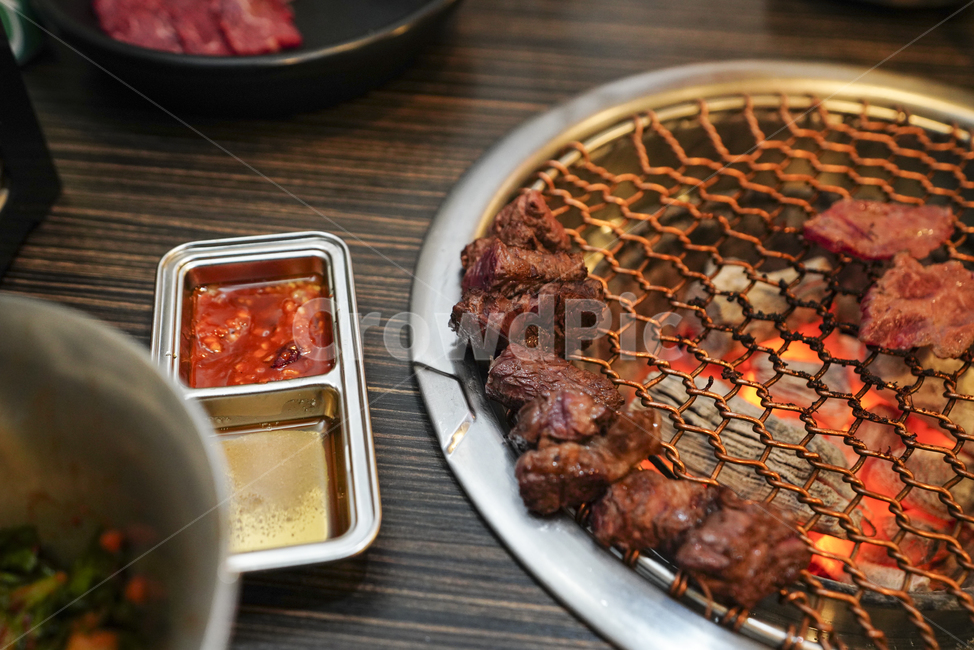 고기,구이,식사,음식,한식,육식,육류,먹거리,술안주,먹방