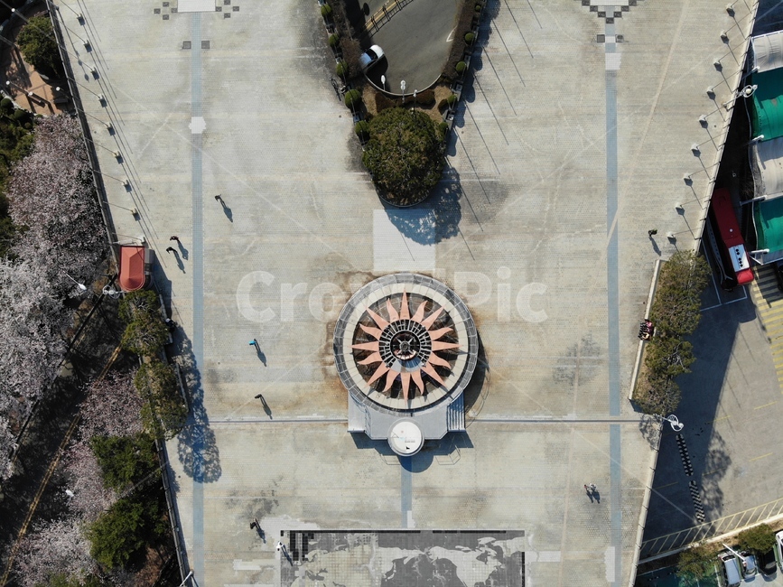 드론,landscape,outdoors,옥외,풍경,자연,경치,운동장,광장,aerialview