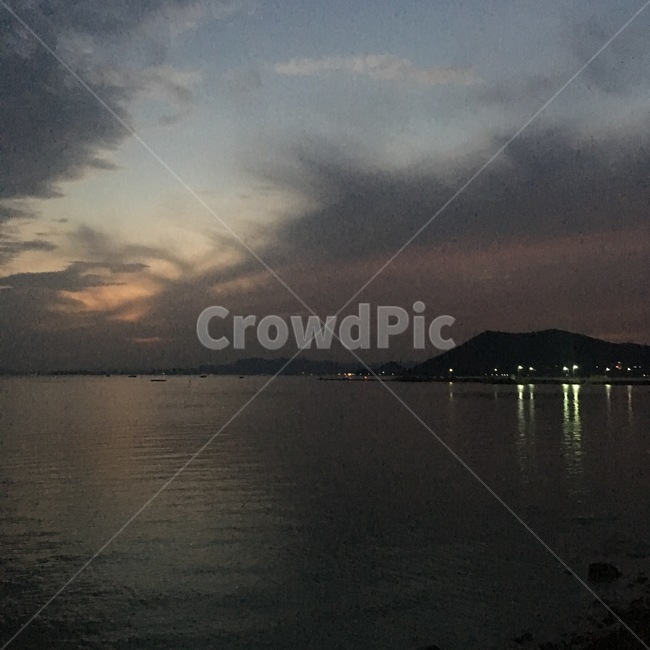 밤바다,outdoors,옥외,land,땅,nature,자연,water,물,ocean,대양,sea,바다,shoreline,해안선,국내바다,자연,풍경,nature,landscape