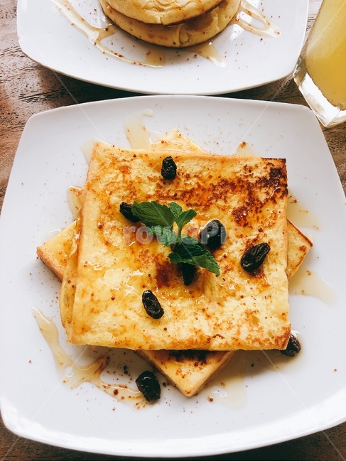 토스트,아침,발리,음식,빵,음식,식재료,요리,food,cook,meal,dishes,food reserves,아침식사,조식,브런치,breakfast,brunch