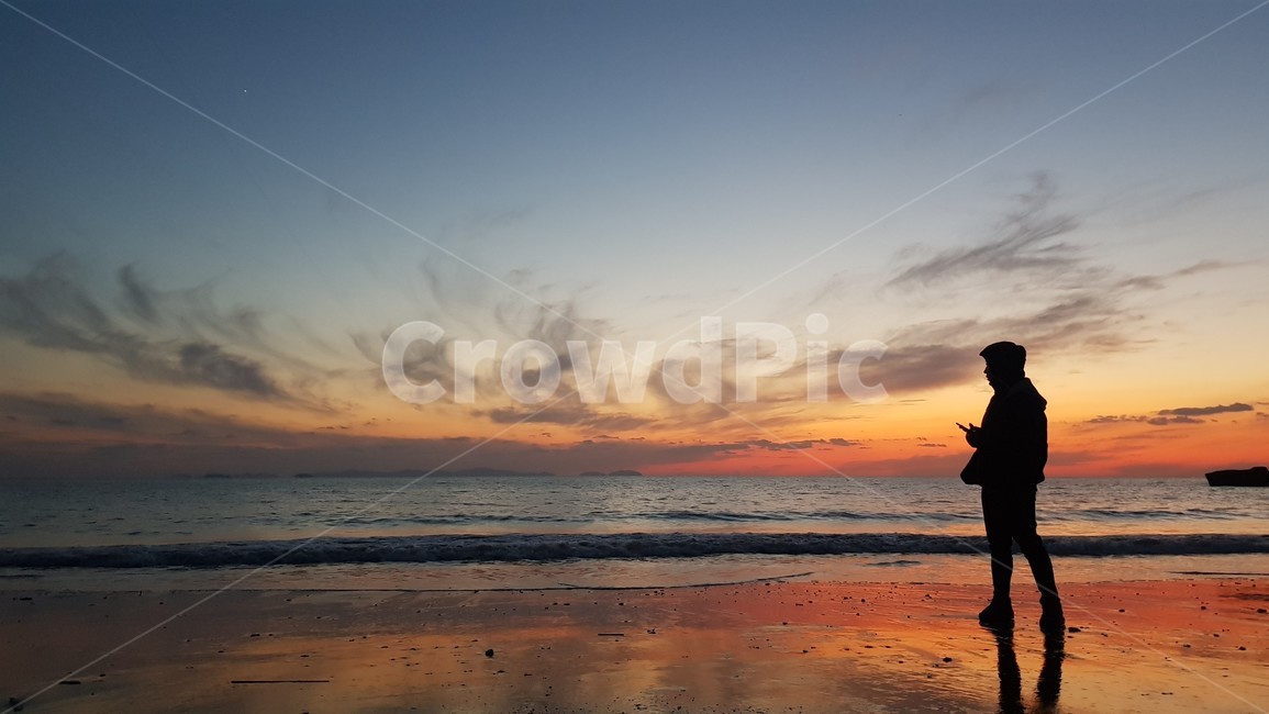 person,사람,human,인간,실루엣,석양,해변,바다,노을,하늘,실루엣,그림자,silhouette,shadow