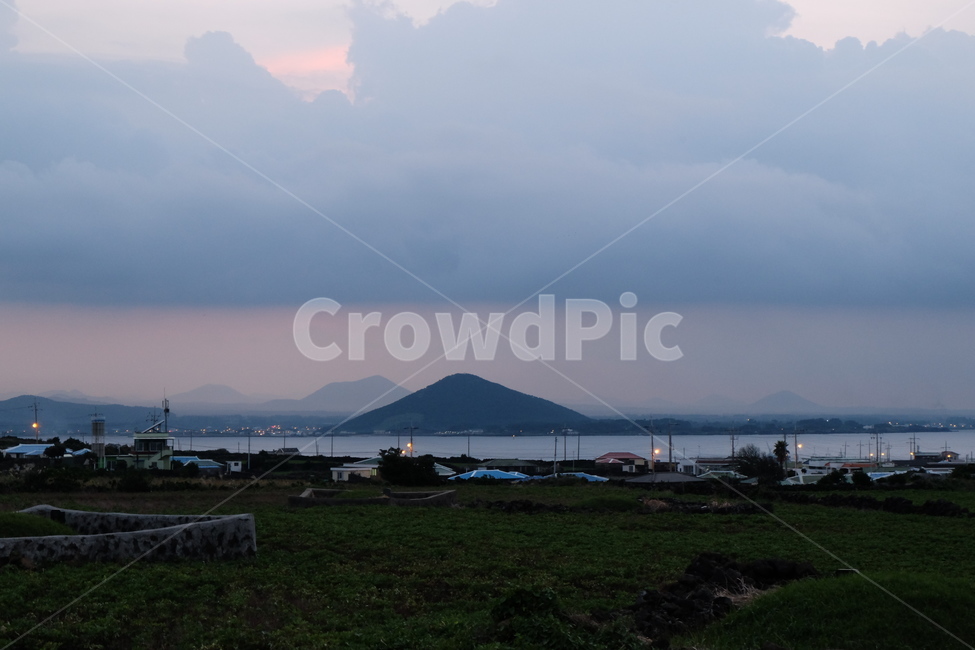 우도,제주,노을,하늘,일몰,jeju,sky,sunset,자연,풍경,nature,landscape,한국자연풍경,한국자연경관,korea nature landscape,제주도,jeju,jeju island,outdoors,옥외