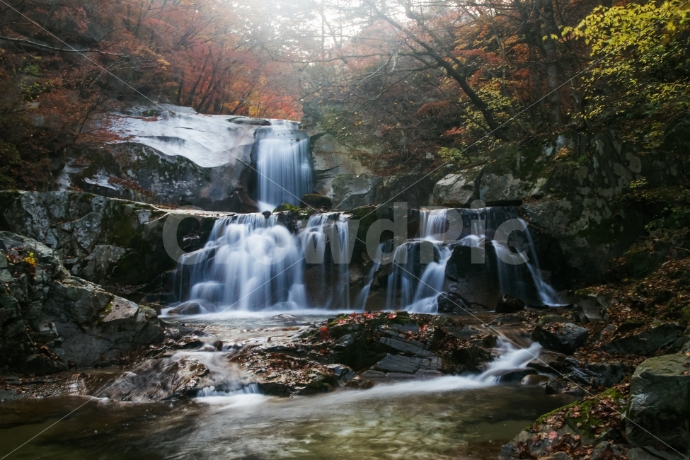 silk fabric,Ethan Falls,Valley,waterfall,water,Bangtaesan Mountain,Maple