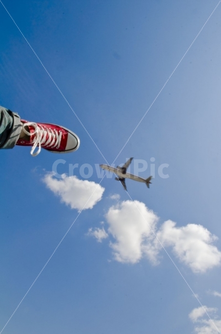 발,하늘,구름,비행기,감성사진,감성,힘찬사진,신발,sky,cloud,airplane,교통,교통수단,traffic,transportation,사람,인물,인간,human,person,연출,컨셉,콘셉,direction,concept,aircraft,항공기,vehicle,차량