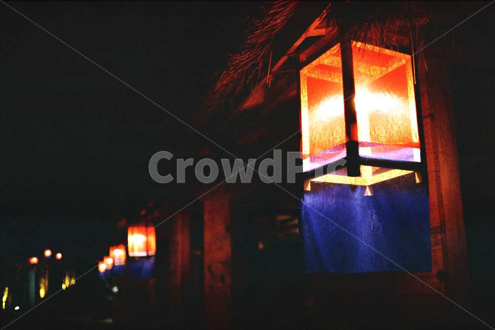 연등,필름,야경,불빛,한국,전통,가옥,야경,밤,풍경,nightscape,night,landscape,한국전통,한국문화,korean traditional,korean culture,lamp,램프,lantern,칸델라