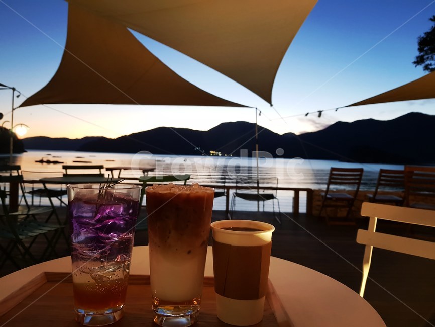 바다,해질녘,노을,커피,카페,바다앞,해변카페,커피,카페,coffee,cafe