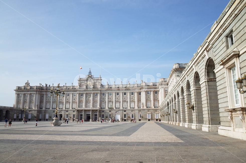 palace,spain,travel destination,Building exterior,color,Palace,city,downtown,building,foreign country,Spain,Madrid,cityscape,Tourist destination,land mark,madrid,landmark,europe