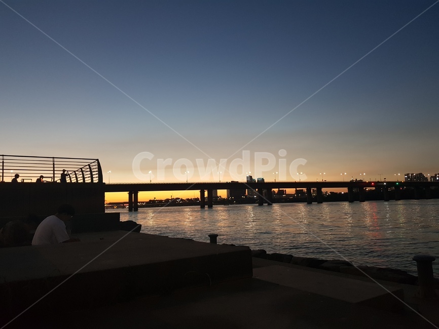 한강,저녁,산책,노을,해질녘,야경,밤,풍경,nightscape,night,landscape,water,물,waterfront,워터 프론트,pier,교각,port,포트