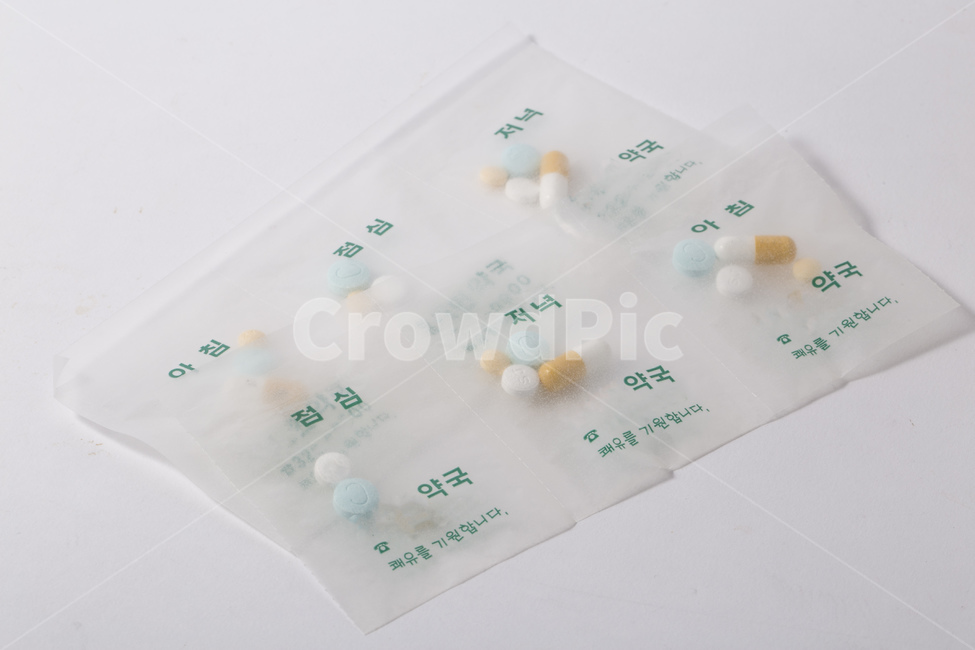 내복약,약,알약,약품,감기약,질병,병원,약국,병,의료,의약품,처방,처방전,조제,조제약,캡슐,치료,건강,의료,의학,병원,medical,hospital,clinic