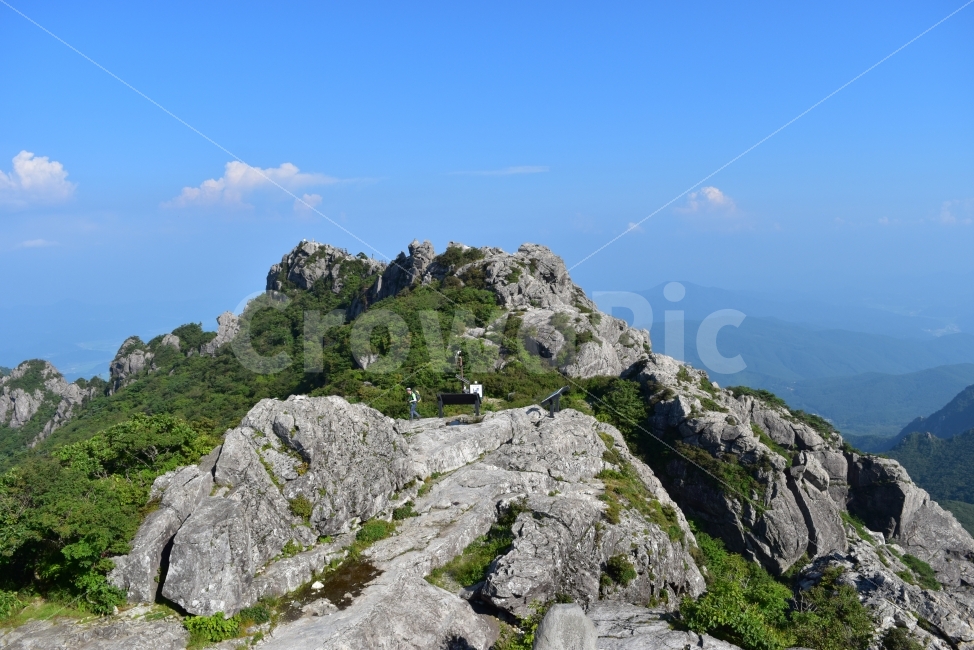 가야산,칠불봉,우두봉,상황봉,여름,풍경,산행,정상석,합천,만물상,자연,풍경,nature,landscape,한국자연풍경,한국자연경관,korea nature landscape,outdoors,옥외,leisure activities,레저 활동,adventure,모험,cliff,낭떠러지