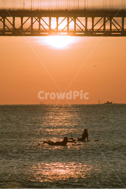 light,빛,flare,플레어,sunlight,광안대교,부산,서핑,서퍼,busan,일출,태양,햇빛,sunrise,sun,surfing,여행,휴가,traveling,vacation,trip,스포츠,레저,운동,sports,leisure,exercise