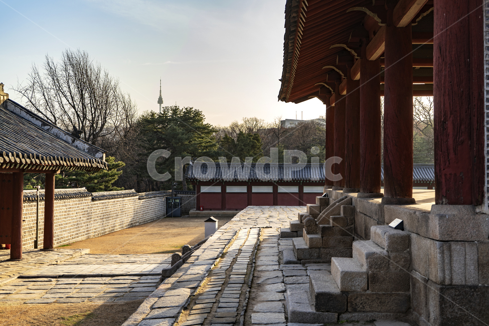 jongmyo,종묘,종묘제례,sillo,한국,전통,문화재,유네스코,한국전통,한국문화,koreantraditional,koreanculture,korea,landmark,seoul,한국전통,한국문화,korean traditional,korean culture,랜드마크,landmark,tourist attraction,한국랜드마크,한국관광지,한국명소,korea landmark,korea tourist attraction,건축물,건물외관,exterior,building,structure,architecture,construction