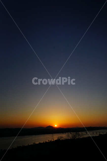 일몰,하늘,구름,노을,석양,자연,풍경,nature,landscape,outdoors,옥외,flare,플레어,light,빛