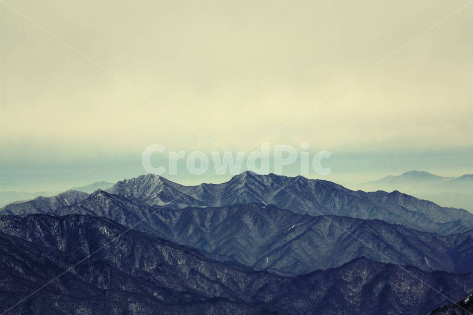 겨울,산,눈,능선,winter,snow,겨울,계절,winter,season,자연,풍경,nature,landscape,mountain range,산맥,outdoors,옥외,mountain,peak,피크