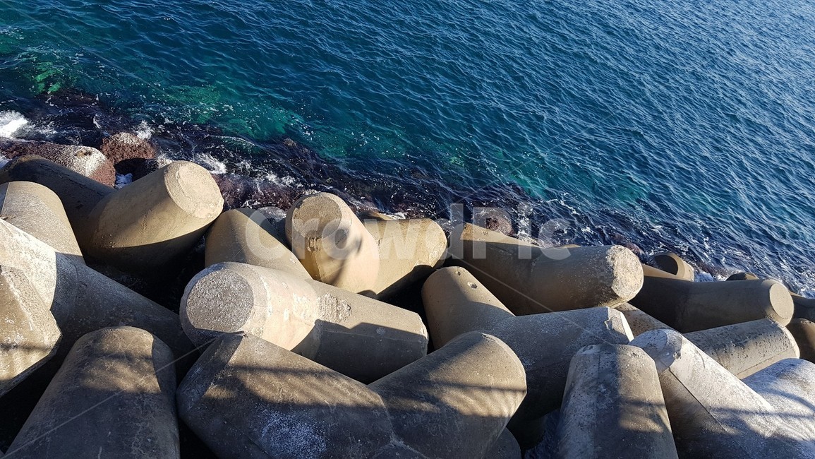 방파제,항구,동해바다,동해,겨울바다,자연풍경,하늘사진,바다풍경,도시풍경,풍경사진,감성사진,일상풍경,하늘감성,바다감성,구름사진,노을사진,푸른하늘,바다뷰,도시스냅,건물사진,건축사진,풍경스타그램,감성스타그램,사진기록,여행감성,힐링풍경,자연사진,풍경기록,일상사진,하늘구름,도시감성,바다하늘,뷰맛집,감성풍경,자연,풍경,nature,landscape,rock,록