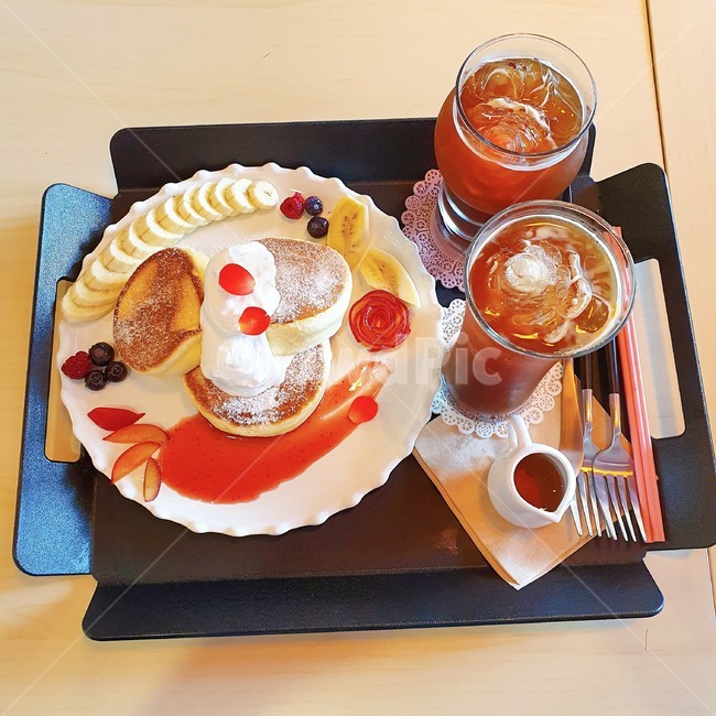 팬케이크,카페,수플레케이크,커피,브런치,디저트,간식,후식,dessert,snack,커피,카페,coffee,cafe