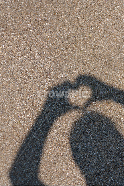 소녀,바다,사랑,모래,그리움,행복,감정표현,기분,feeling,emotion,인물실루엣,사람실루엣,character silhouette,human silhouette
